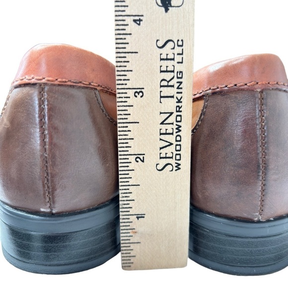 Naturalizer Loafers sizr 6.5 Two Tone Brown Leather Slip On Comfort Shoe Classic - Picture 4 of 8